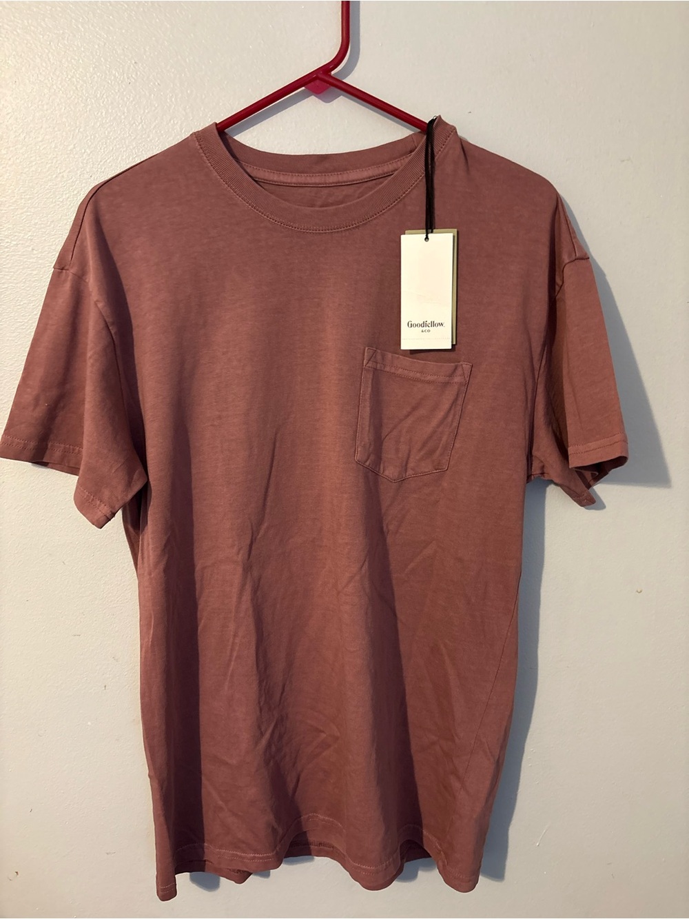 Goodfellow & Co Men's Pocket Tee in Mauve